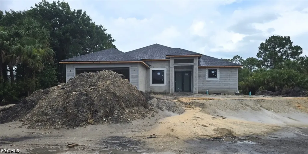 187 Victoria Avenue S Lehigh Acres FL 33974