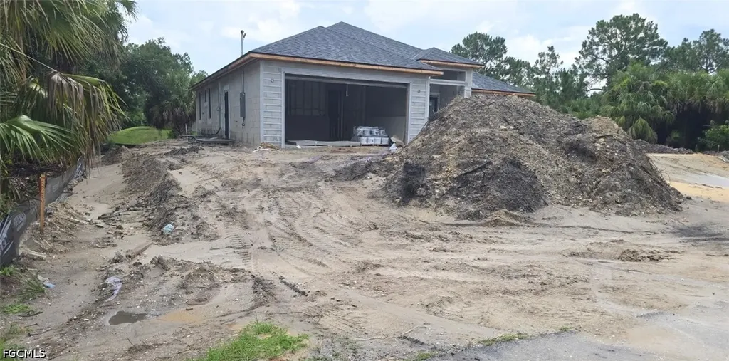 187 Victoria Avenue S Lehigh Acres FL 33974