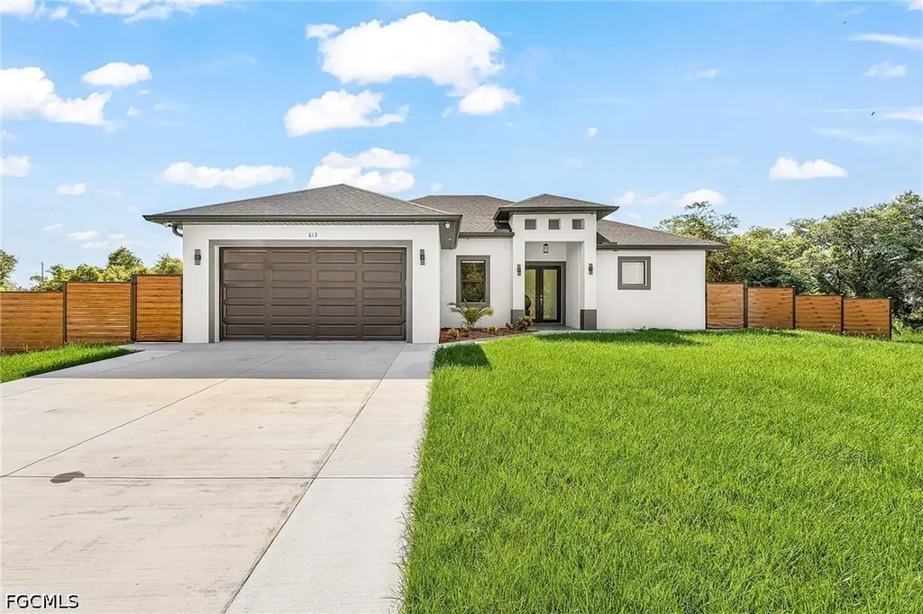 613 Tarapin Avenue Lehigh Acres FL 33974