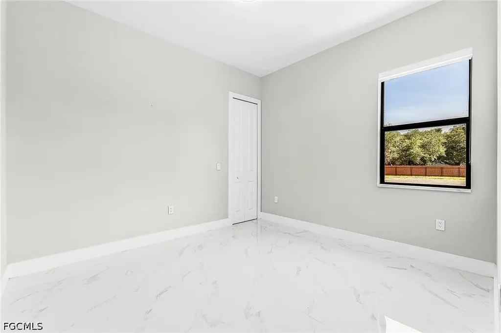 613 Tarapin Avenue Lehigh Acres FL 33974