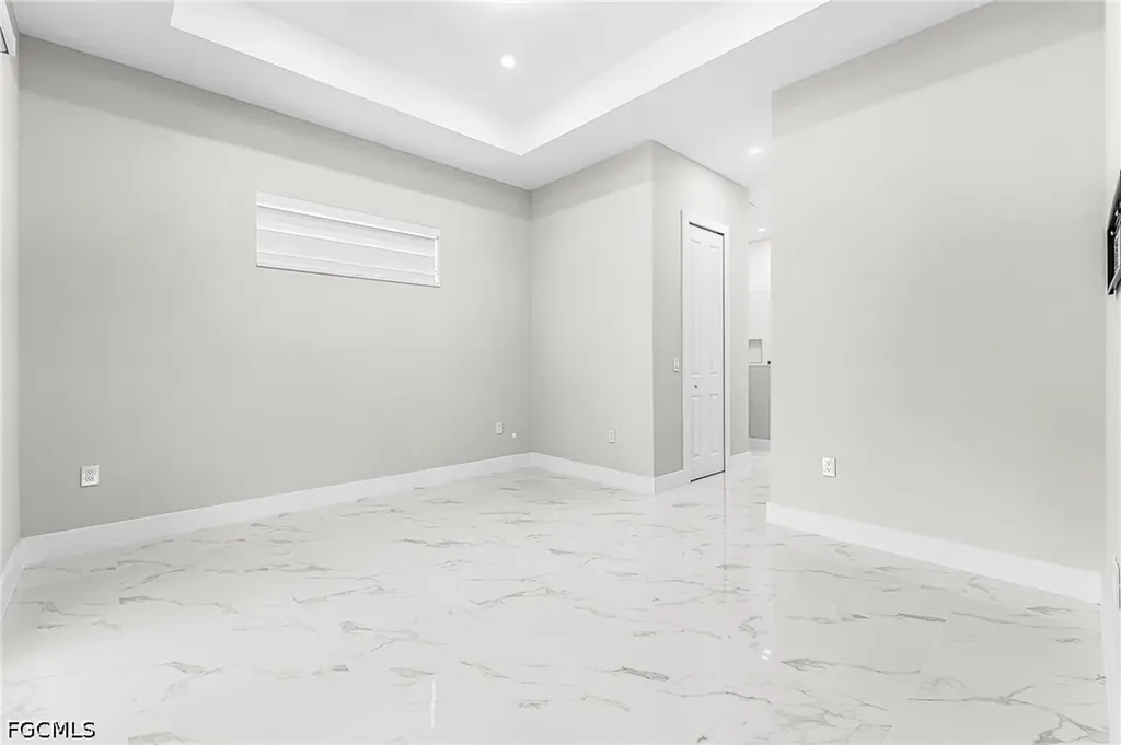 613 Tarapin Avenue Lehigh Acres FL 33974