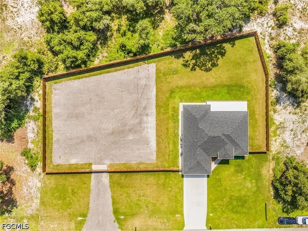 613 Tarapin Avenue Lehigh Acres FL 33974