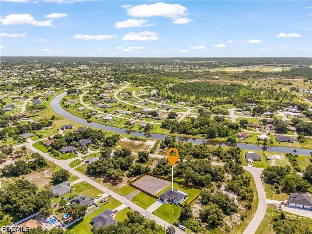 613 Tarapin Avenue Lehigh Acres FL 33974