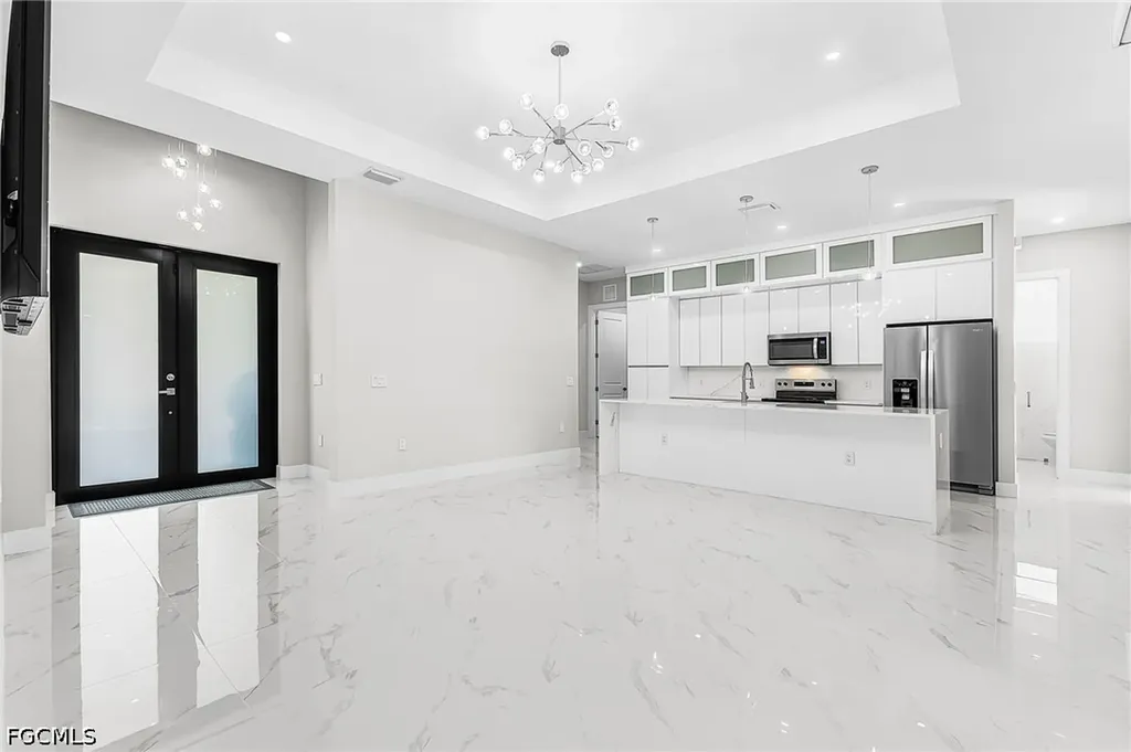 613 Tarapin Avenue Lehigh Acres FL 33974