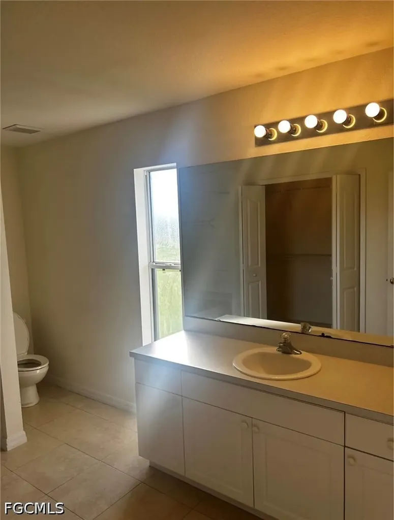 3932 18th Street W Lehigh Acres FL 33971