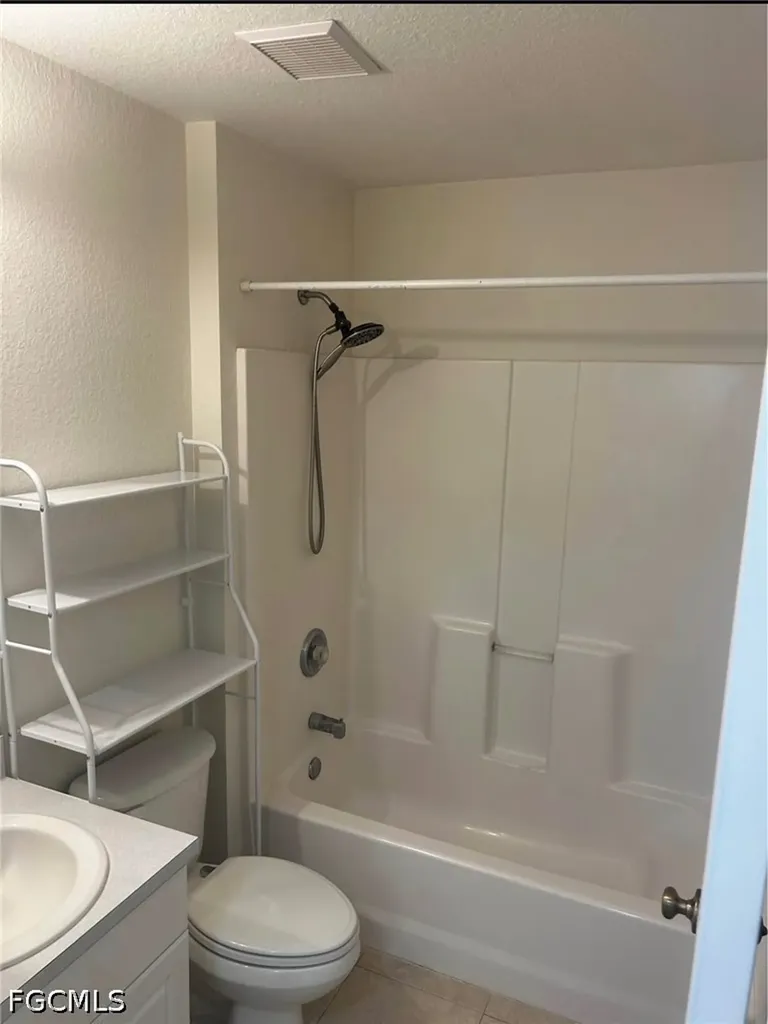 3932 18th Street W Lehigh Acres FL 33971