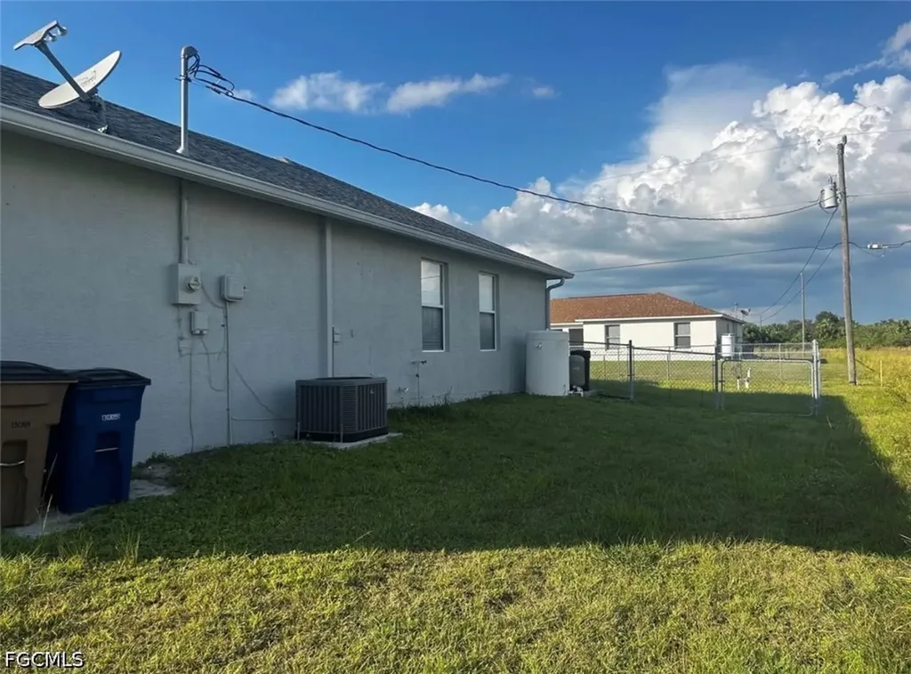 3932 18th Street W Lehigh Acres FL 33971