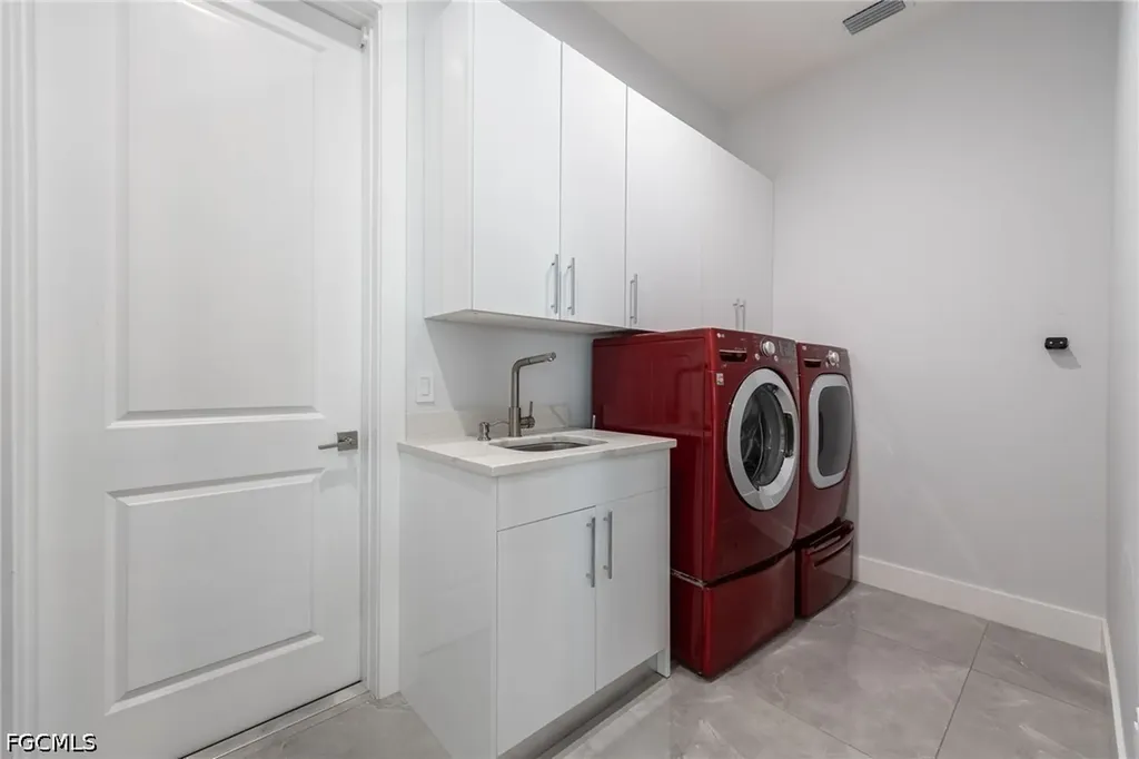 3619 SE 16th Place Cape Coral FL 33904