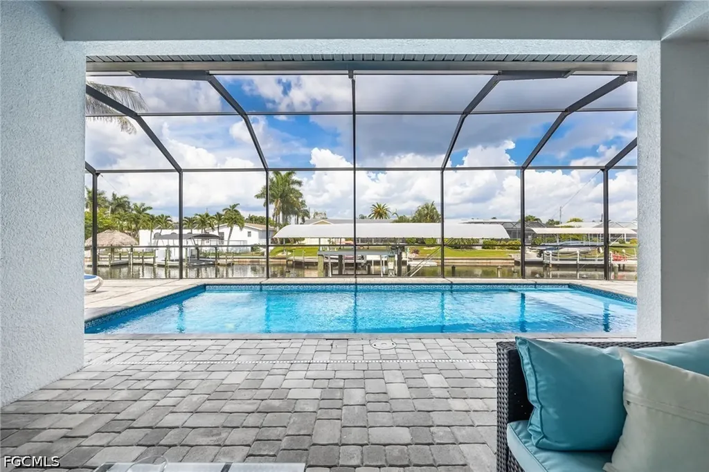 3619 SE 16th Place Cape Coral FL 33904