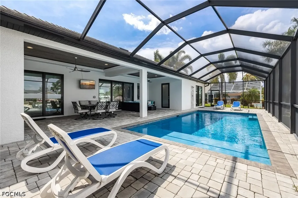 3619 SE 16th Place Cape Coral FL 33904