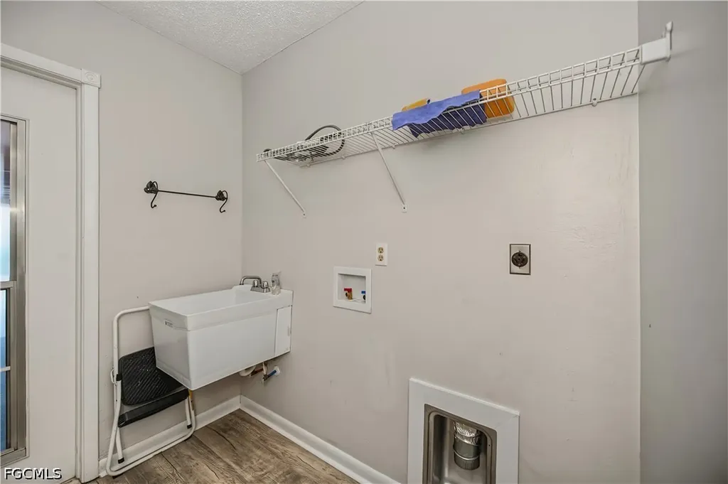 9782 Deerfoot Drive Fort Myers FL 33919