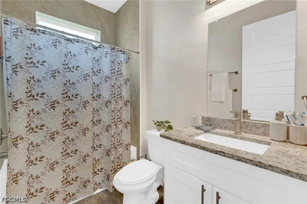 1049 Solar Court Labelle FL 33935