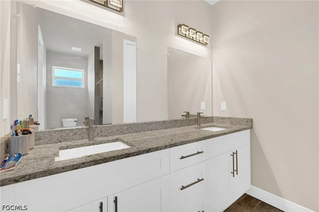 1049 Solar Court Labelle FL 33935