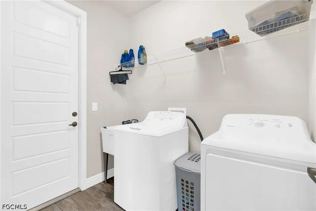 1049 Solar Court Labelle FL 33935