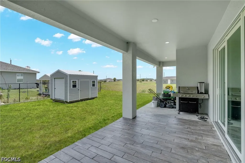 1049 Solar Court Labelle FL 33935