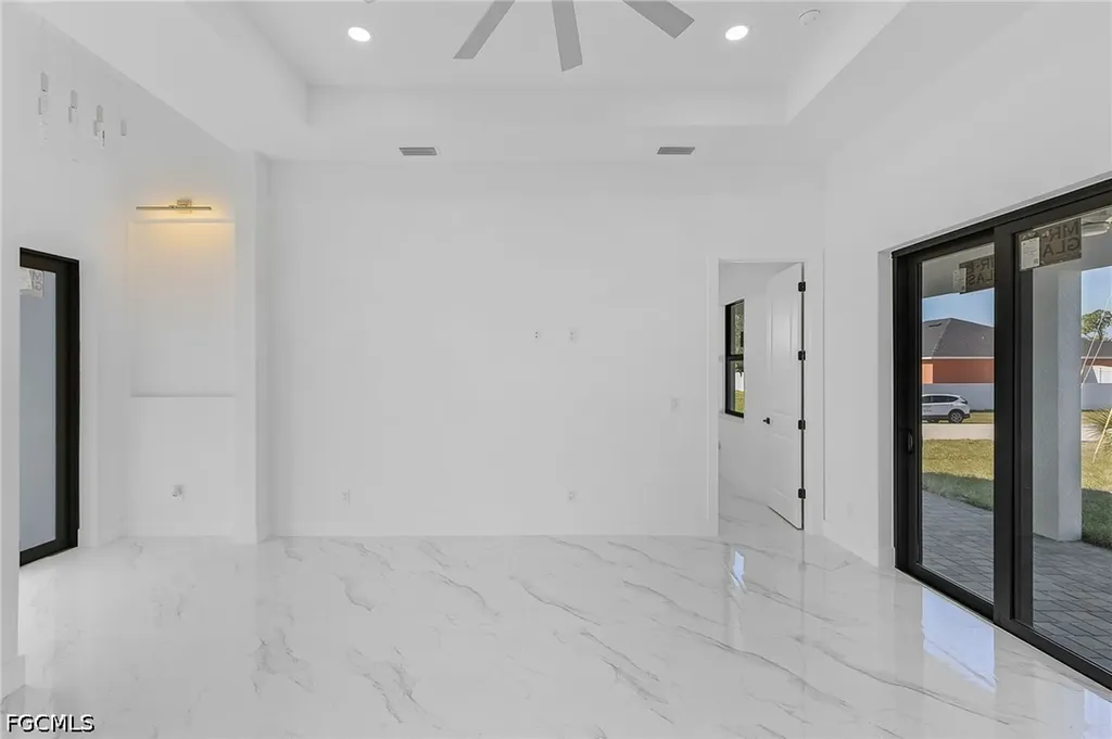 1817 Kismet Parkway W Cape Coral FL 33993