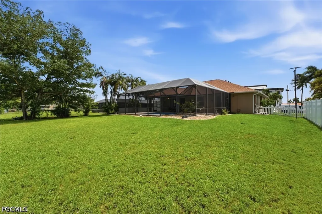5936 SW 1st Court Cape Coral FL 33914