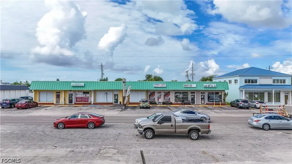 3231 Tamiami Trail Port Charlotte FL 33952