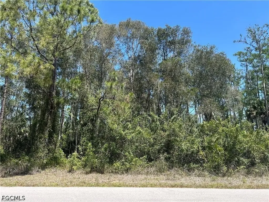 665 Knapp Street Lehigh Acres FL 33974