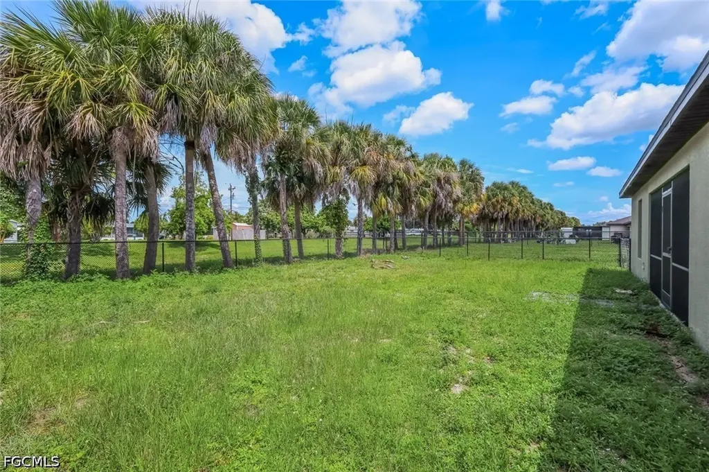 443 Shadow Lakes Drive Lehigh Acres FL 33974