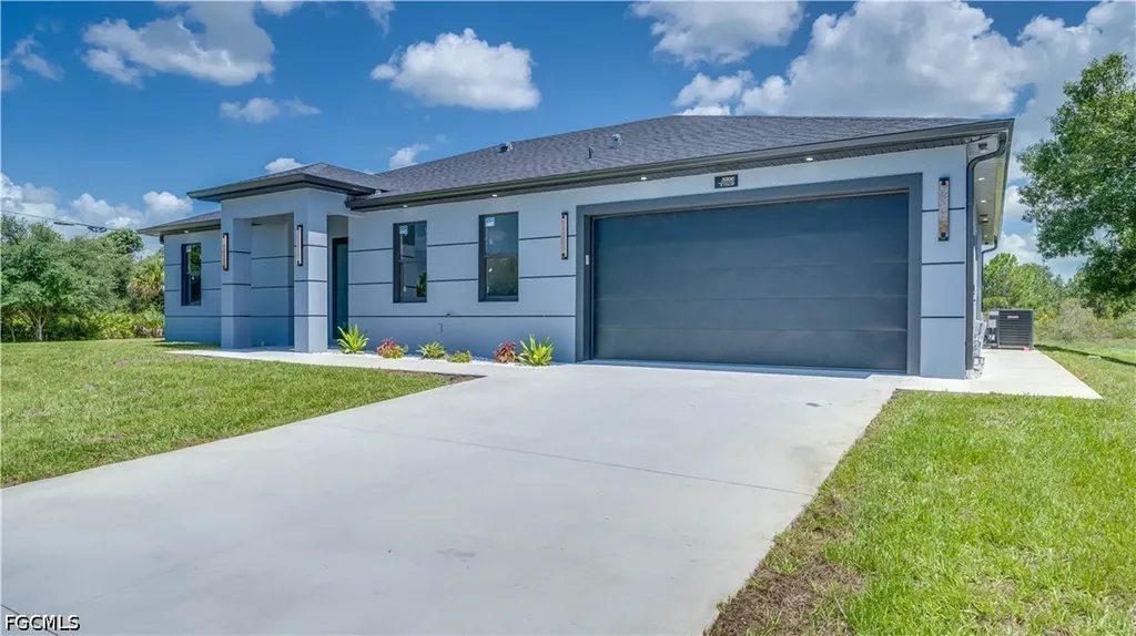 3306 E 17th Street Lehigh Acres FL 33972