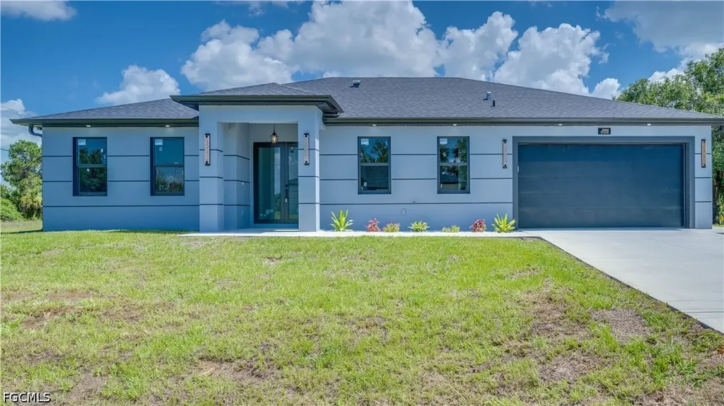 3306 E 17th Street Lehigh Acres FL 33972