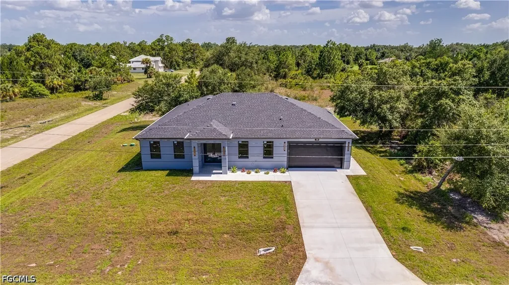 3306 E 17th Street Lehigh Acres FL 33972