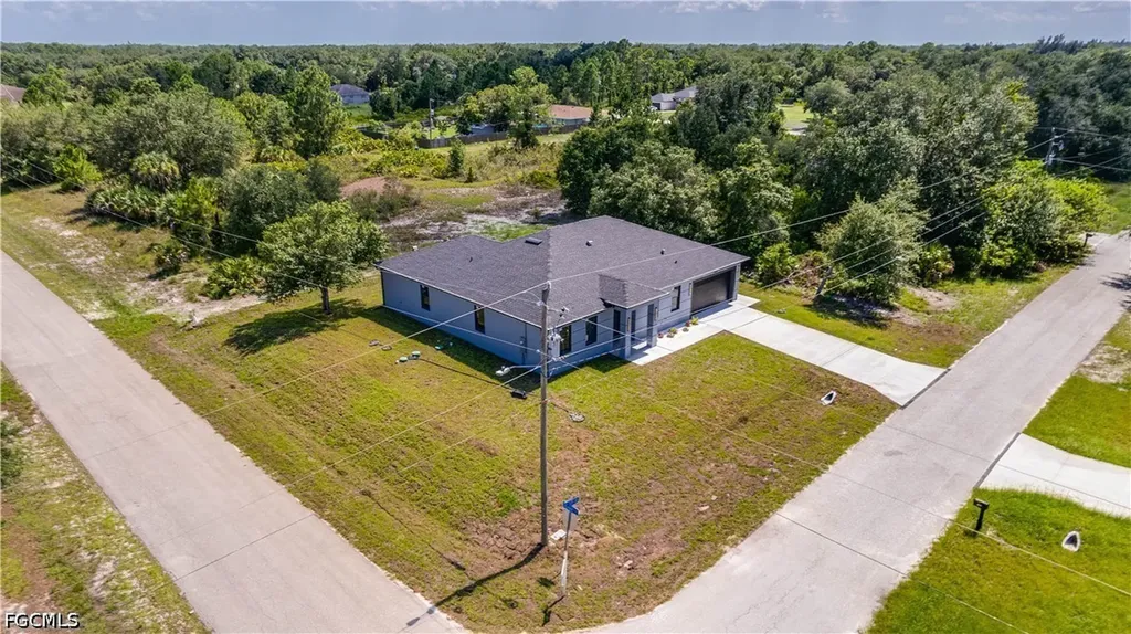 3306 E 17th Street Lehigh Acres FL 33972