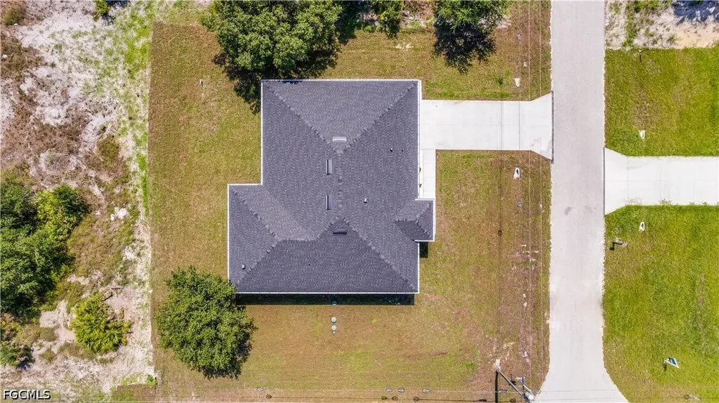 3306 E 17th Street Lehigh Acres FL 33972