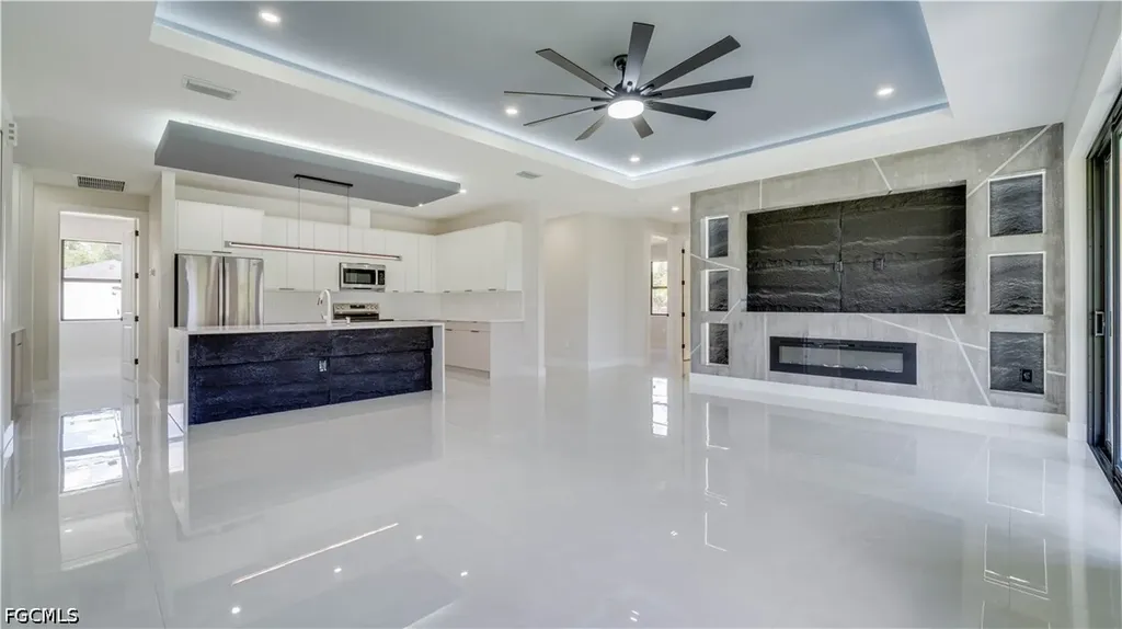 3306 E 17th Street Lehigh Acres FL 33972