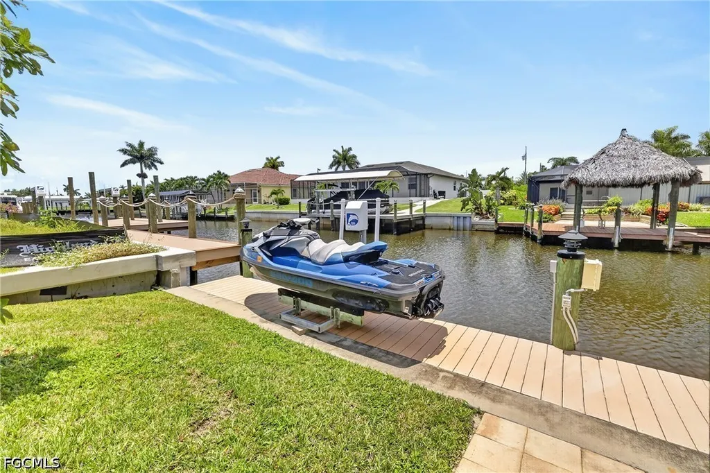 5346 Malaluka Court Cape Coral FL 33904