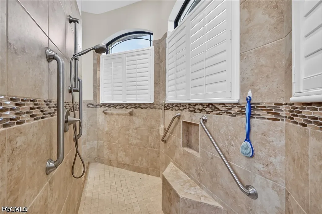 5346 Malaluka Court Cape Coral FL 33904