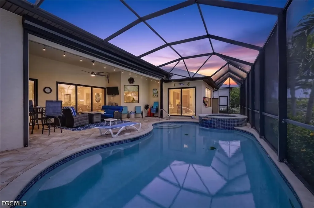 5346 Malaluka Court Cape Coral FL 33904