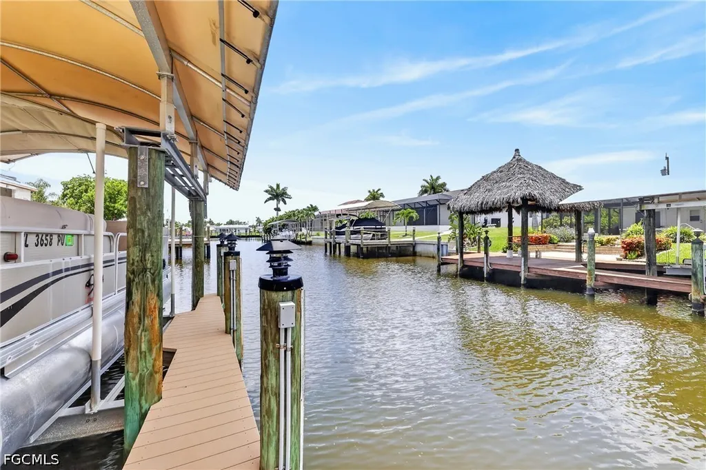 5346 Malaluka Court Cape Coral FL 33904