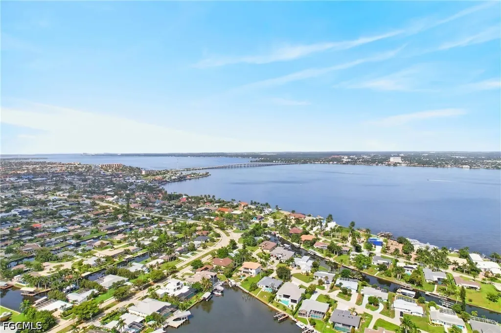 5346 Malaluka Court Cape Coral FL 33904