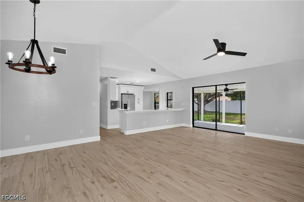 3709 SW 6th Place Cape Coral FL 33914