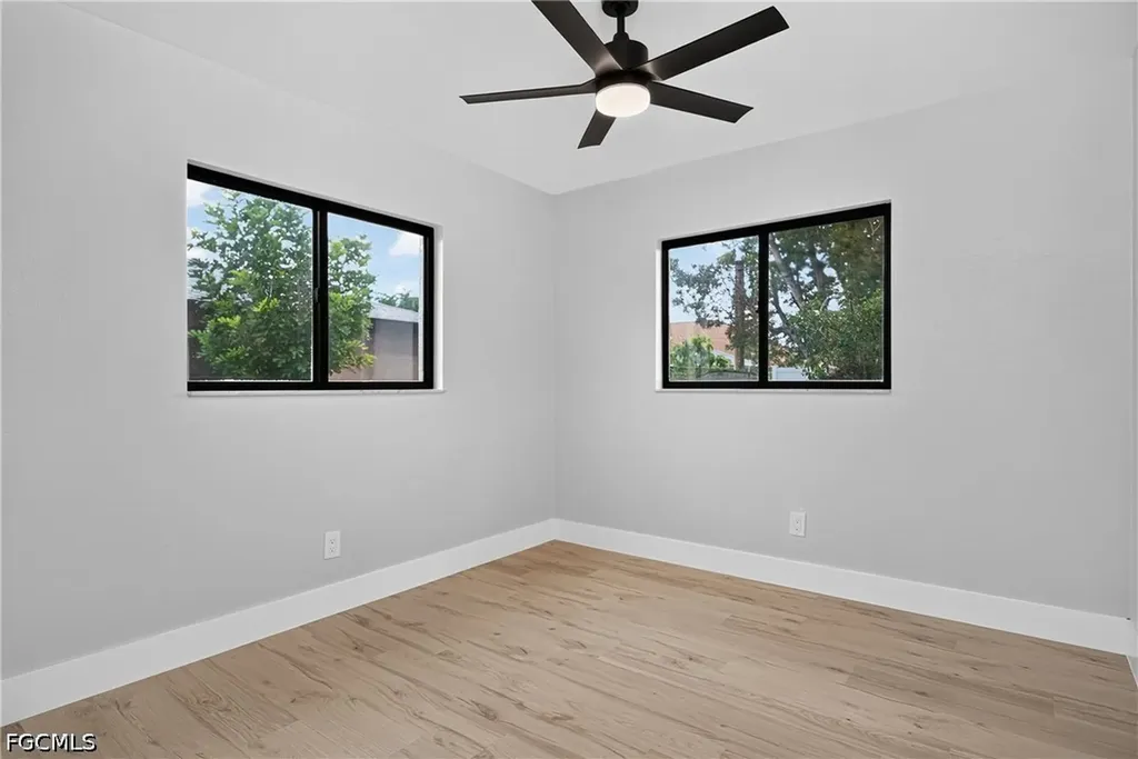 3709 SW 6th Place Cape Coral FL 33914