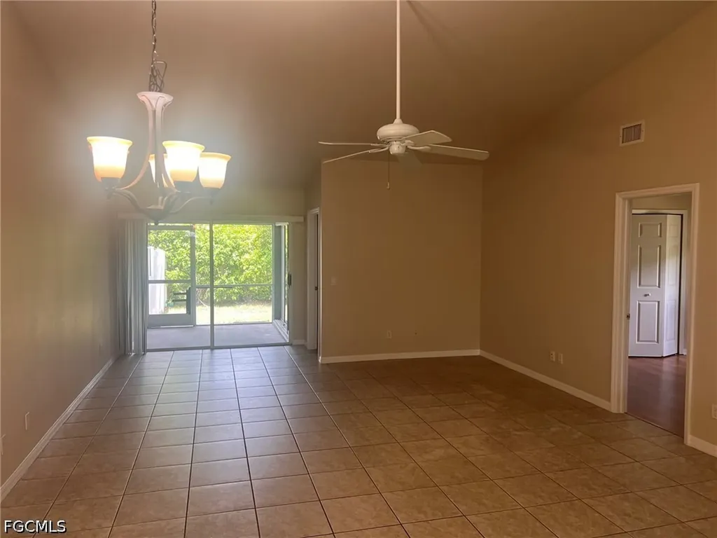 4618 SW 7th Place Cape Coral FL 33914