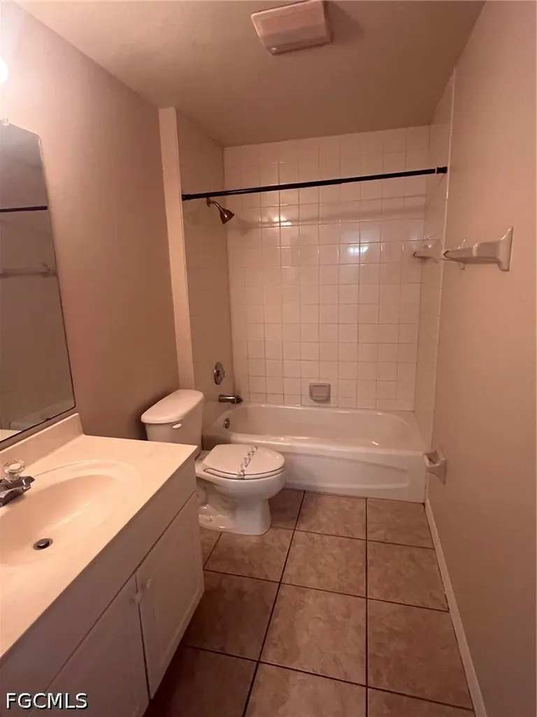 4618 SW 7th Place Cape Coral FL 33914