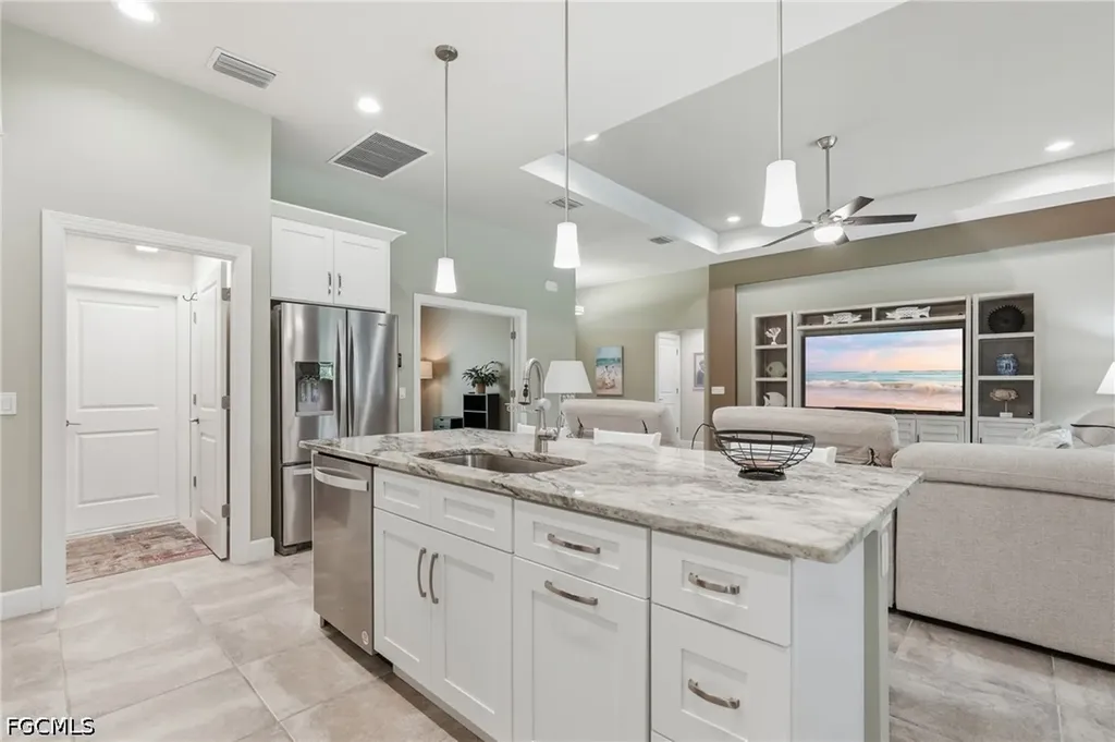 1446 SW 1st Terrace Cape Coral FL 33991