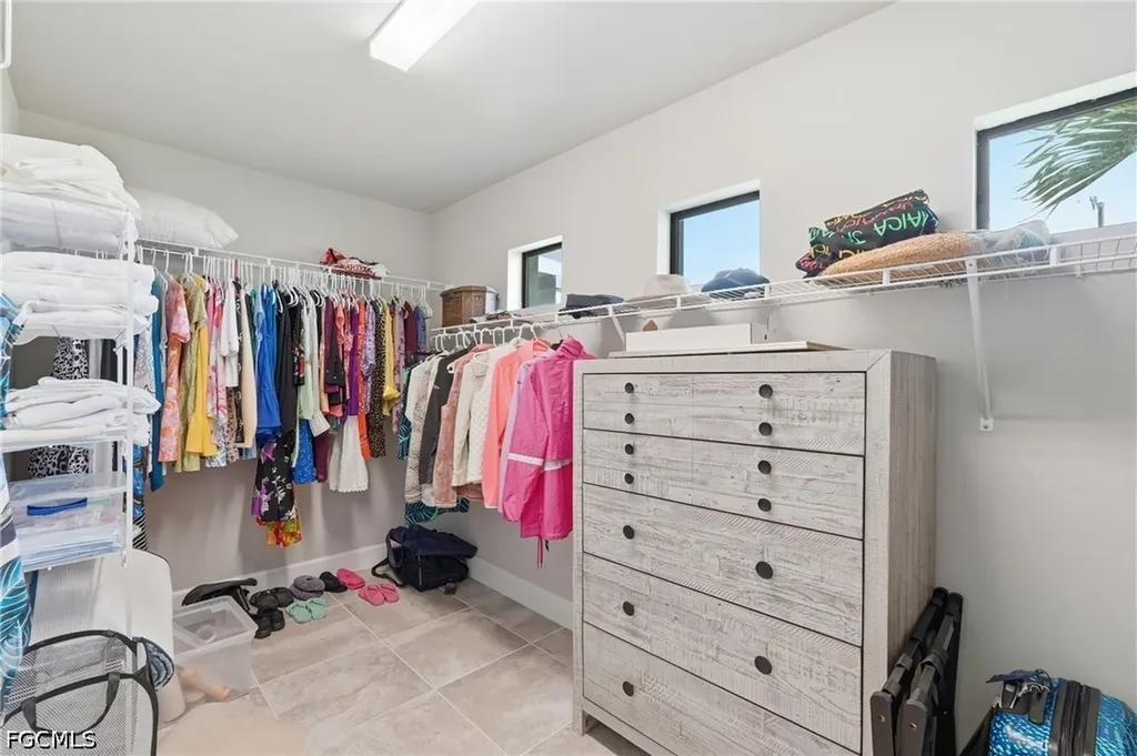 1446 SW 1st Terrace Cape Coral FL 33991