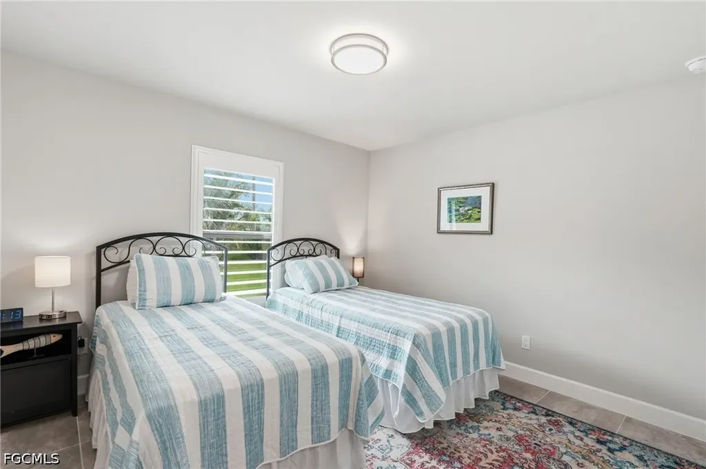 1446 SW 1st Terrace Cape Coral FL 33991
