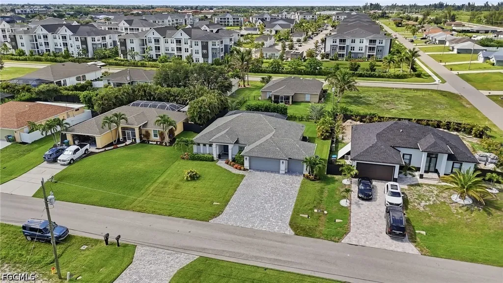 1446 SW 1st Terrace Cape Coral FL 33991