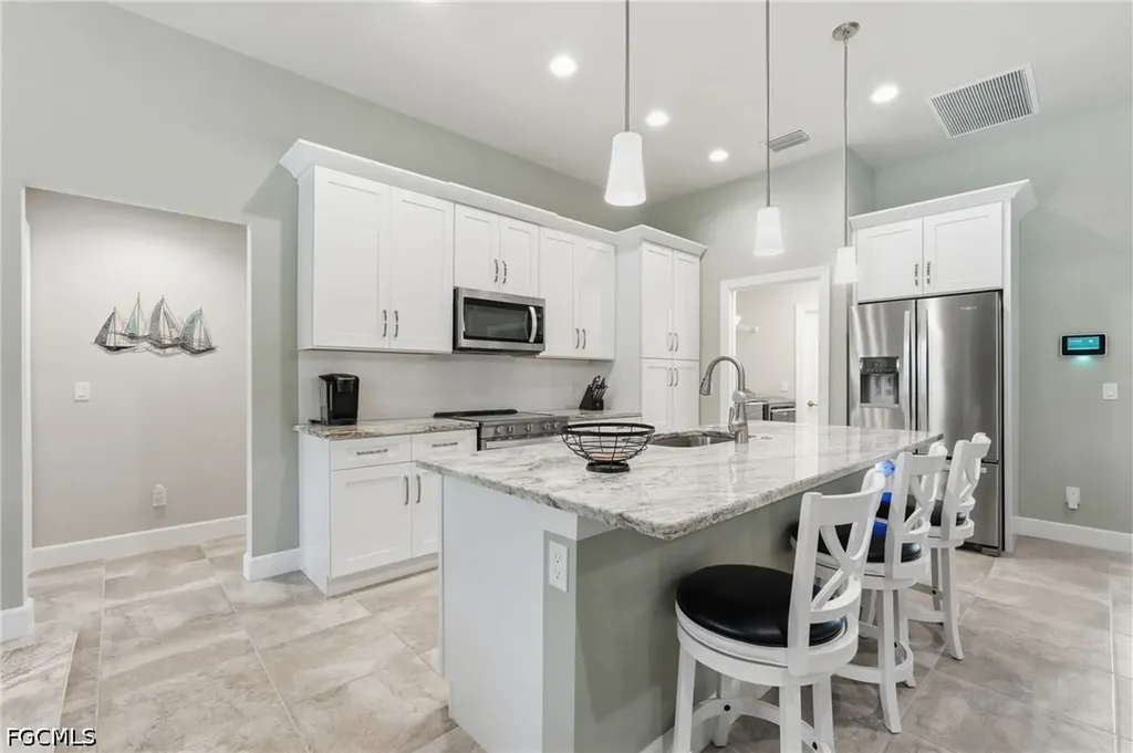 1446 SW 1st Terrace Cape Coral FL 33991