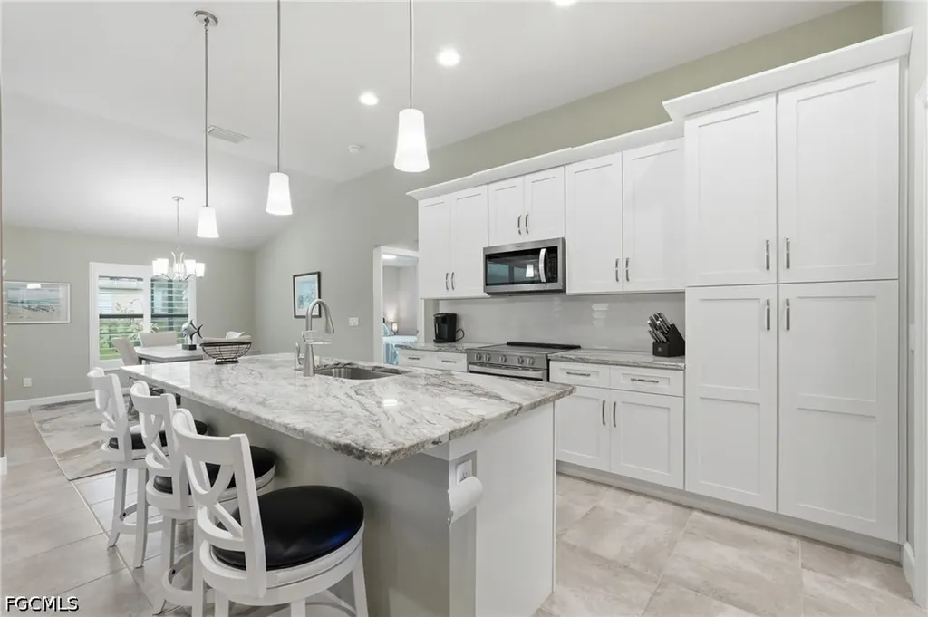 1446 SW 1st Terrace Cape Coral FL 33991