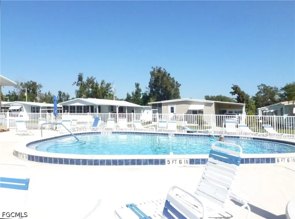 2820 Breezewood Drive North Fort Myers FL 33917