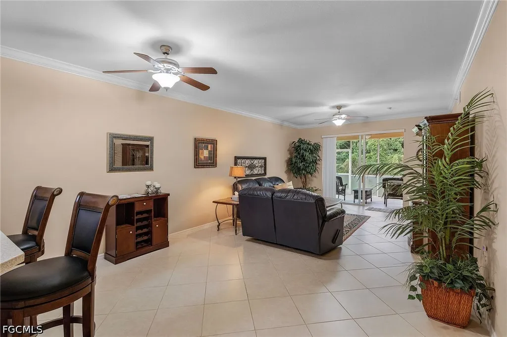 8251 Pathfinder Loop Fort Myers FL 33919