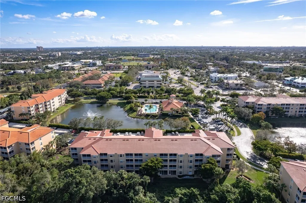 8251 Pathfinder Loop Fort Myers FL 33919