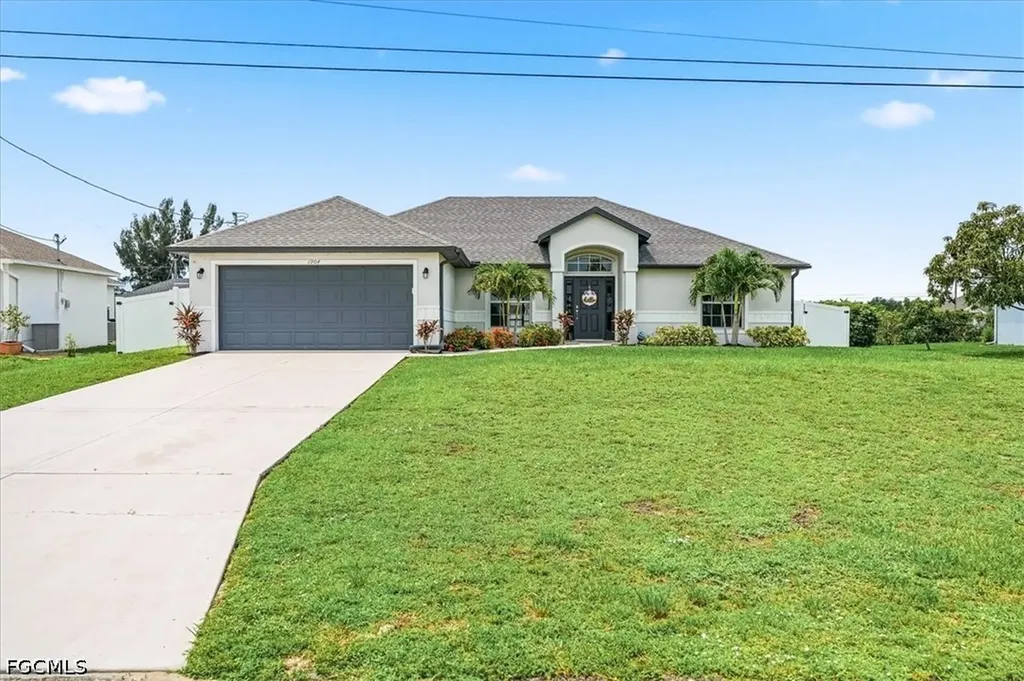 1904 NW 21st Terrace Cape Coral FL 33993