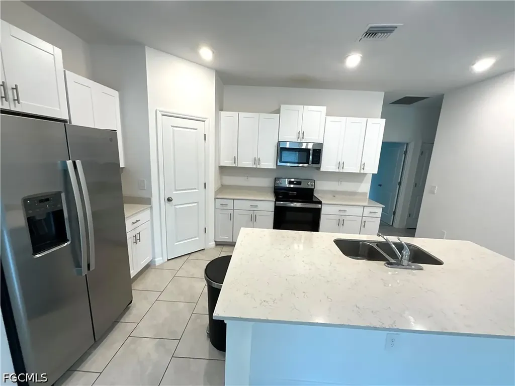 12245 Savanna Lakes Boulevard Lehigh Acres FL 33974